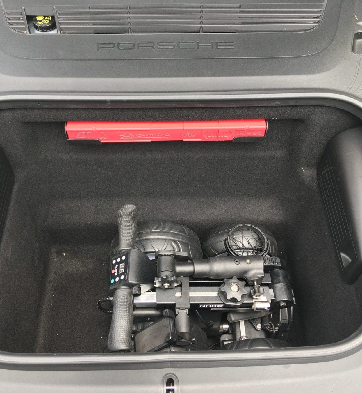 Q1-6E Spring Special: Effortless Golf Awaits – Escarpment Fairway Stability, 36-Hole Lithium Power, Upgradeable to Q2 & Q3 Remote,2 Free Accessories, Free Delivery Australia-Wide